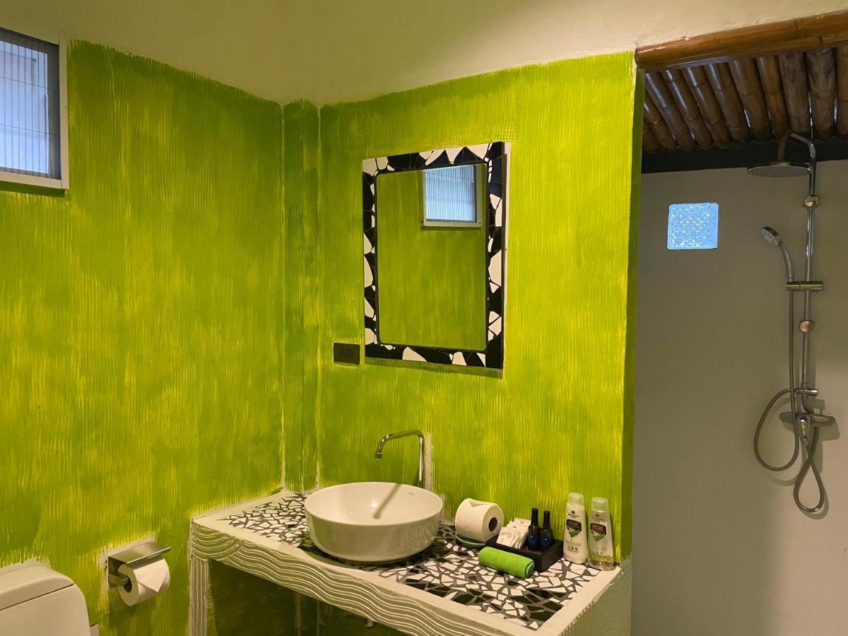 The Pace Phuket Boutique Resort Rawai Exterior photo